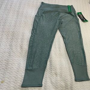Kirkland Signature Green Leggings Size  XL
